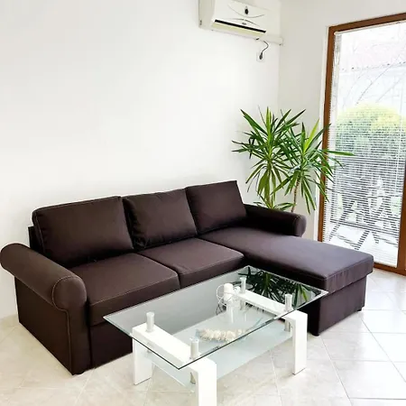 דירה к-с сън коуст